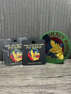 ミッキーワッペン&プルートピンバッジ　セット