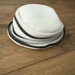 Item thumbnail for item fdf4e8d4-a6fa-45a3-996a-09e433e3212d