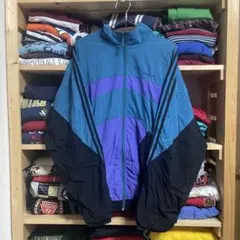 【80s 入手困難】old adidas 古着　ナイロンジャケット