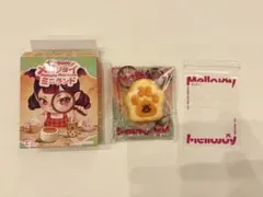mellojoyスクイーズ ミニランド ミニピーチ肉球トースト - メルカリ