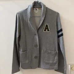 グレー ボタン付きカーディガン Arnold Palmerアーノルドパーマ