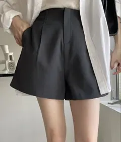 Ada. エイダ　タック ハイウエスト ショートパンツ　カーキ　新品未使用