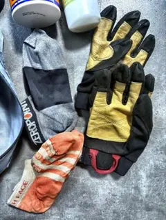 クライミング用品まとめ売り Montbell/adidas /BOULDER X