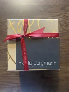希少クリスマスホリデー限定品　nicolai bergmann ギフトボックス