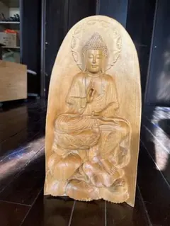 ◯木彫り、阿弥陀如来像