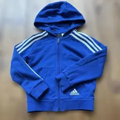 adidas 青 パーカー 110cm
