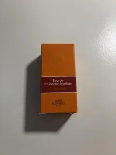 HERMES Eau de rhubarbe éclarate 75ml 空箱