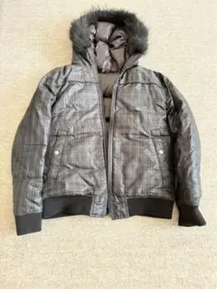 ダウンジャケット リバーシブル　チェック柄 ファー付き