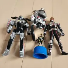 食玩仮面ライダー555 フィギュア 2体セットとおまけ二つ