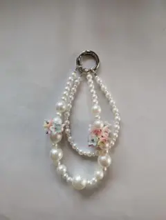ハンドメイド パール調ビーズ バッグチャーム