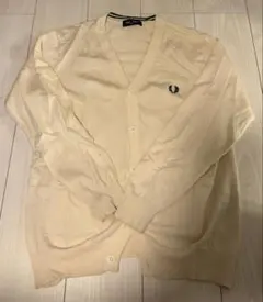 FRED PERRY Vネック カーディガン アイボリーのサムネイル