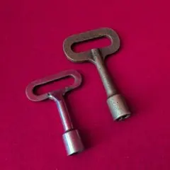鉄道部品 ラッチキー 忍び錠7.0㎝⑤ - メルカリ