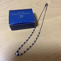 AVON ハートYシェイプネックレス