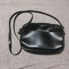 ＰＬＳＴ　 ブラック　ミニ ショルダーバッグ ⭐サンバのサムネイル