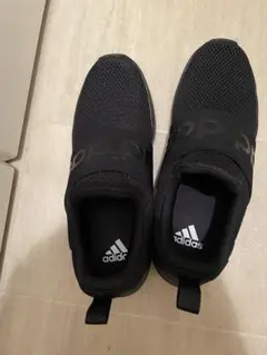 美品　使用室内のみadidas ライトレーサーアダプト4.0 25cm