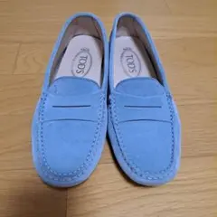 TOD'S スエード ローファー ライトブルー 37のサムネイル