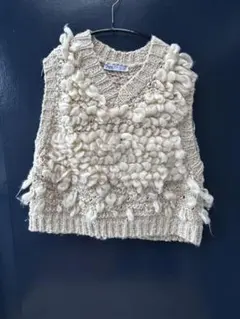 ZARA アイボリー ニットベスト L