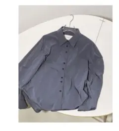 todayful Silky Roundhem Shirts インディゴのサムネイル