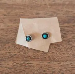 インディアンジュエリー　ターコイズピアス