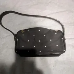 Item thumbnail for item 1e262eb4-18fa-42ca-acf2-473a9a34d903