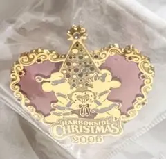 東京ディズニーシー ⭐️クリスマスピンバッジ 2006 ⭐️ミッキー＆ミニー❗️
