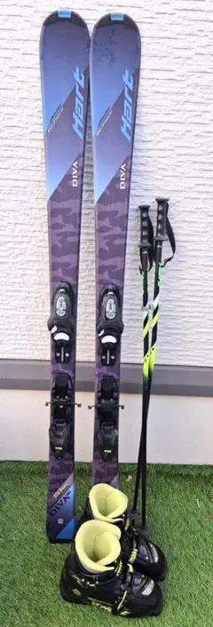 スキー4点セット（板、靴、ビンディング、ストック）　取扱説明書付