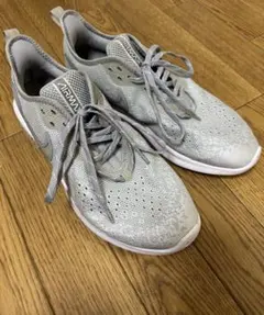 NIKE AIR MAX シークエント4 スニーカー グレー　(箱無し)のサムネイル