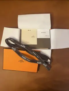 【新品未使用】エルメス　ガルヴィデュオ　コンパクト　エトゥープ　入手困難品 楽天市場】【新品】 エルメス カルヴィ デュオ コンパクト