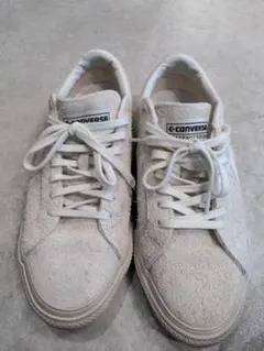 CONVERSE ホワイト スエードスニーカー