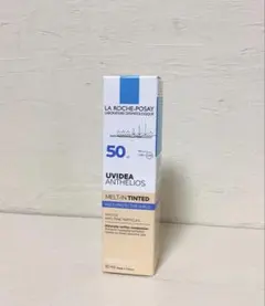 ラロッシュポゼ UVイデア XL ティント 30mL 新品未使用品のサムネイル