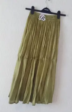 Jumorange オリーブグリーン プリーツロングスカート