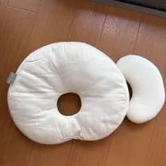 エスメラルダ ドーナツ枕