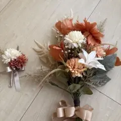 アーティフィシャルフラワーブーケ　ブートニア