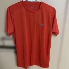 New Balance アカ　オレンジ Tシャツ Sサイズ