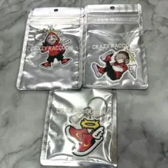 crazy raccoon アクリルキーホルダー　　だるまいずごっど