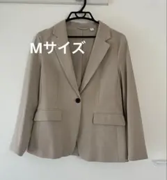 GU ウォッシャブルテーラードジャケット　ベージュ　Mサイズのサムネイル