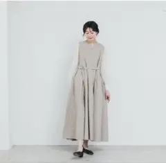 フォーマルにも　tete フレンチAラインのロングワンピース　キーネック