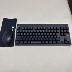 Logicoolキーボードマウスセットアームカバー付