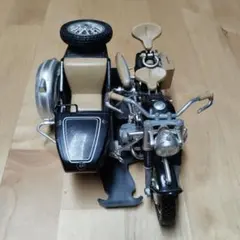 Ｐｏｌｉｓｔｉｌ　ＢＭＷ Ｒ７５　サイドカー付き　15/1 模型　ヴィンテージのサムネイル