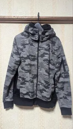 迷彩柄 フード付きパーカー