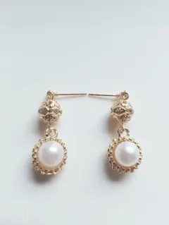 シンプルパールゴールドピアス/イヤリング/樹脂ピアス/樹脂イヤリング/アレルギー