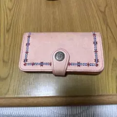 KC.s 刺繍入り長財布