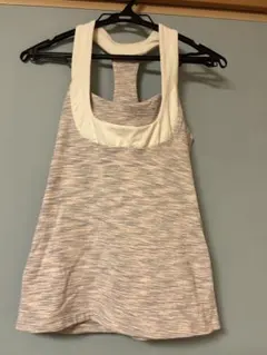 ヨガウェア タンクトップ グレーとピンク