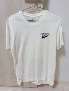 NIKE ホワイト Tシャツ 犬デザイン