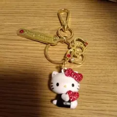 Hello Kitty キーホルダーセット　片腕が取れています