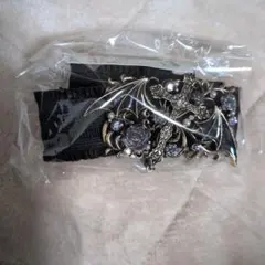 アクシーズファム　ゴムベルト　十字架　悪魔