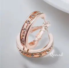 ローズゴールド フープピアス ラインストーン付き 新品