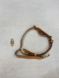 LOUIS VUITTON キーポル ショルダー ストラップ パドロック 純正のサムネイル