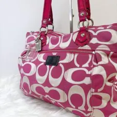 COACH ホリデーパッチワークトートバッグ& フォトフレーム キーリング COACH ホリデーパッチワークトートバッグ& フォトフレーム キーリング
