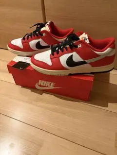 Nike Dunk Low レッド/ホワイト/ブラック
